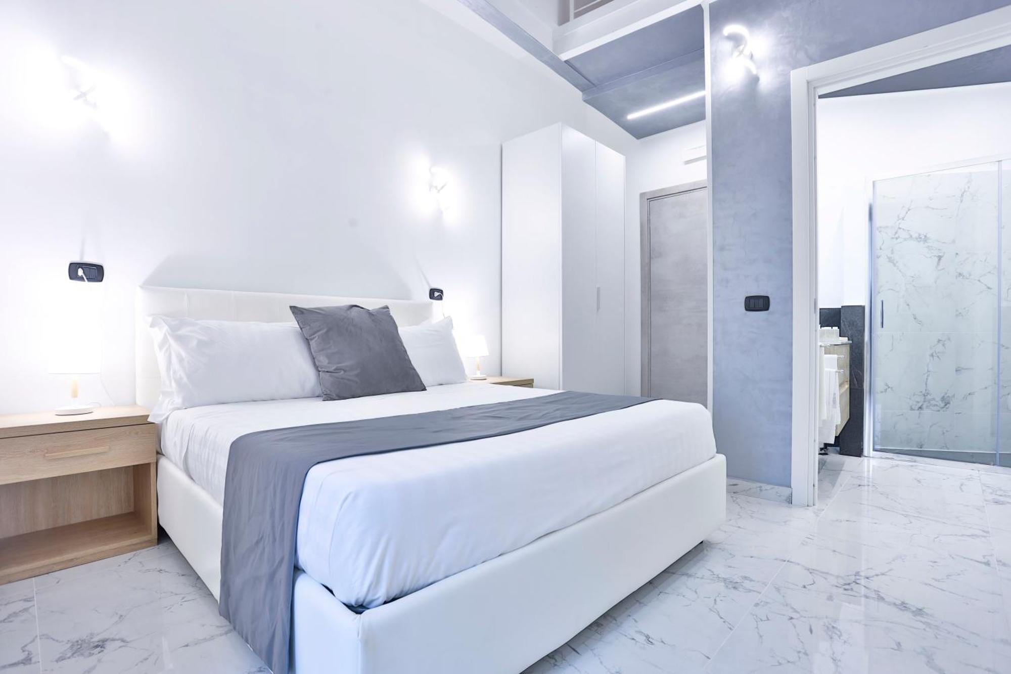 Hotiday Room Collection - Napoli Sant'Arcangelo Экстерьер фото