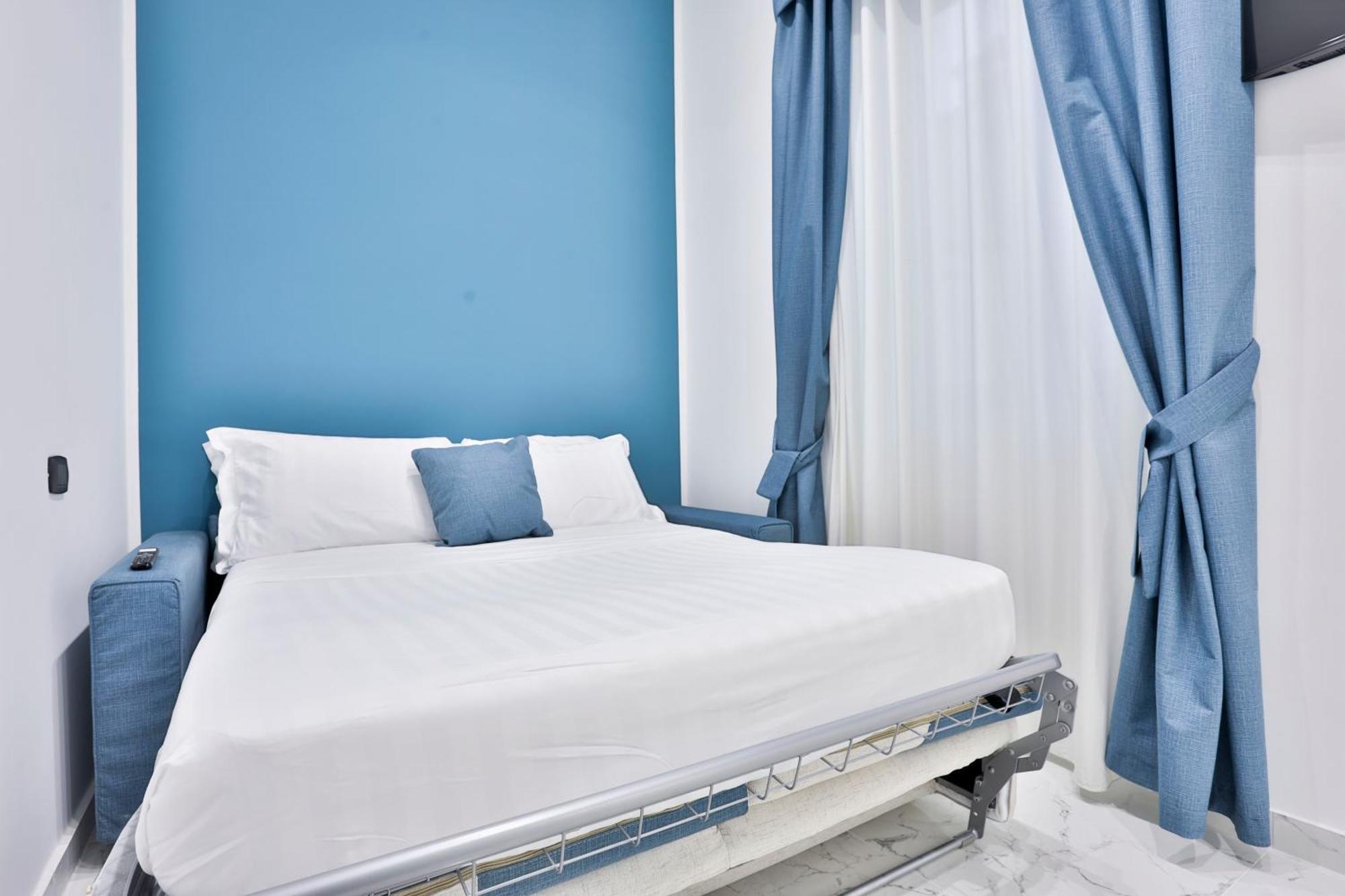 Hotiday Room Collection - Napoli Sant'Arcangelo Экстерьер фото